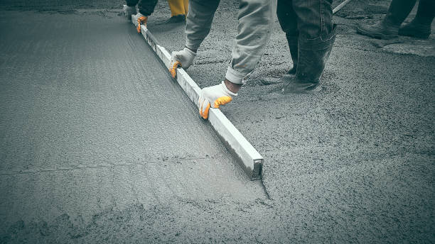 Best Concrete Driveway Installation  in Kenmore, NY